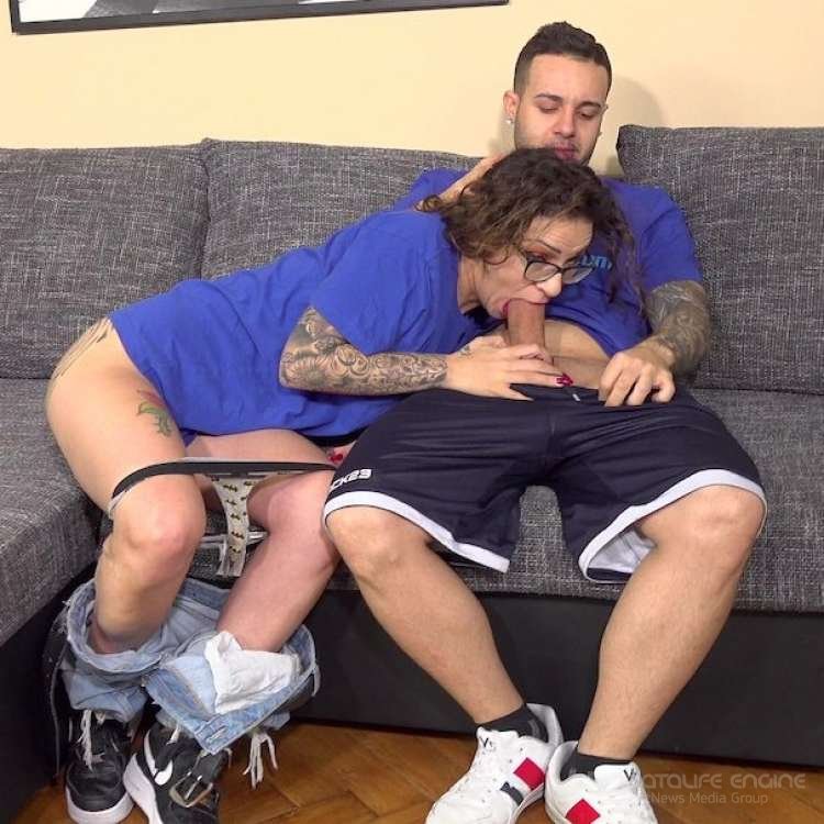 Natasha Ink - Hairy amateur Italian milf FullHD 1080p